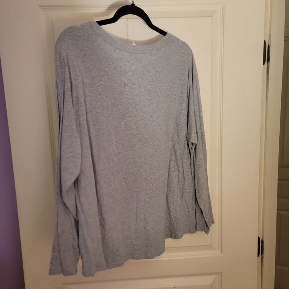 Grey Sweater - Picture 3 of 3